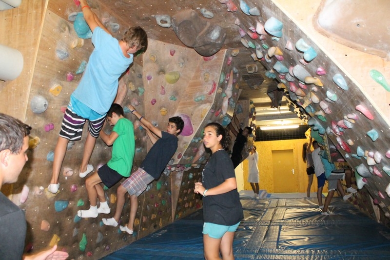 Village Camps International Summer Camp Leysin, Switzerland 2025-08-09 https://www.villagecamps.com/journals_admin/images/698-23-sports (86).jpg